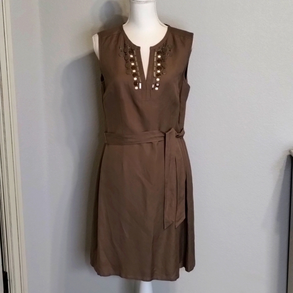 Tahari Arthur S. Levine Beige Shift Dress with Embellishments Size 10 - Picture 1 of 15